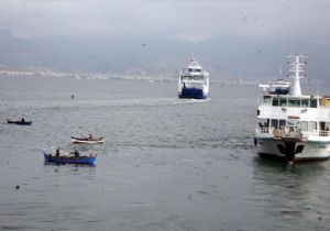 İzmir Körfezi’nde tehlikeli avlanma 